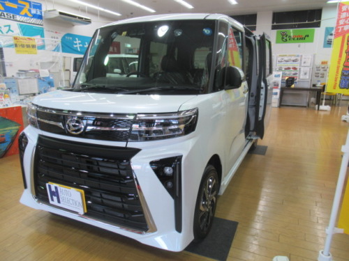 ダイハツ　タントカスタム